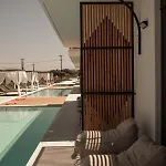 Salt Boutique 4*