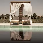 Salt Boutique شقة فندقية Palouki