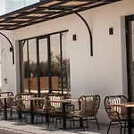 Salt Boutique 4*