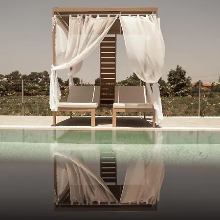 Salt Boutique Aparthotel Palouki