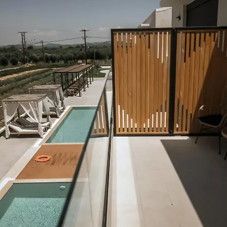 Ξενοδοχείο με διαμερίσματα Salt Boutique *