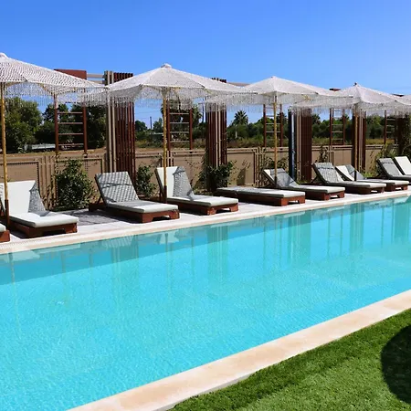 Hotel apartamentowy Salt Boutique Palouki