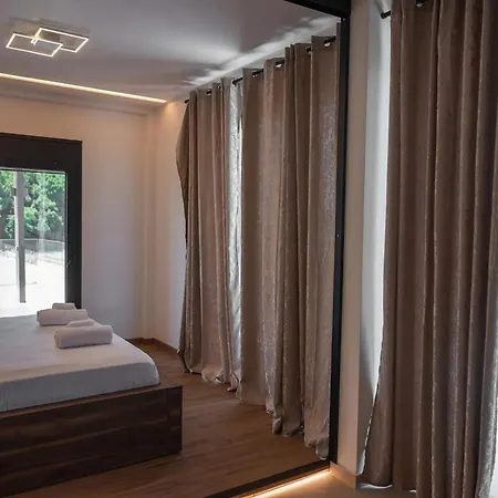 Salt Boutique 4*