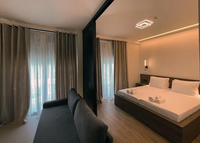 Ξενοδοχείο με διαμερίσματα Salt Boutique 4*